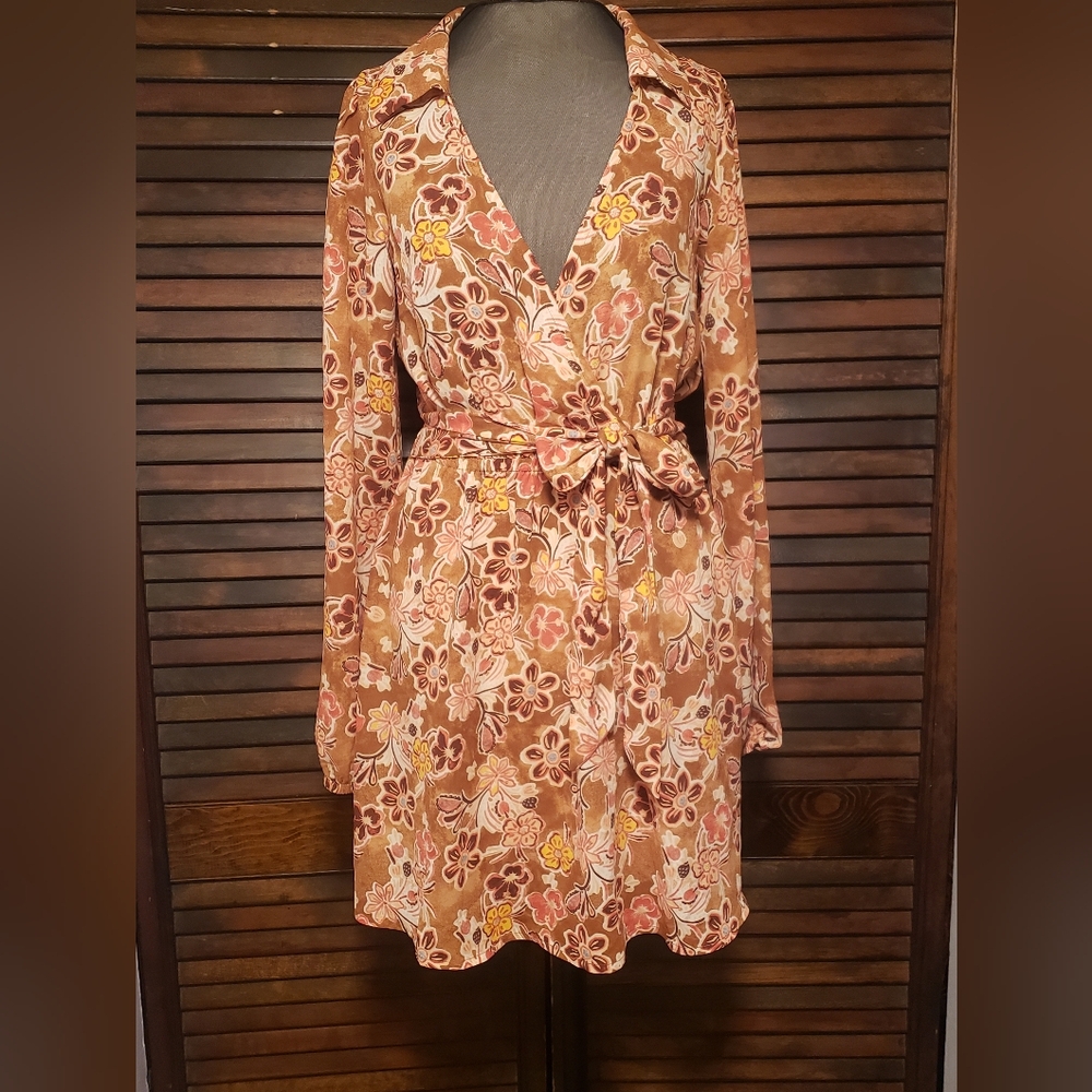 🛍 MAX + ASH MINI DRESS, size M, NWT